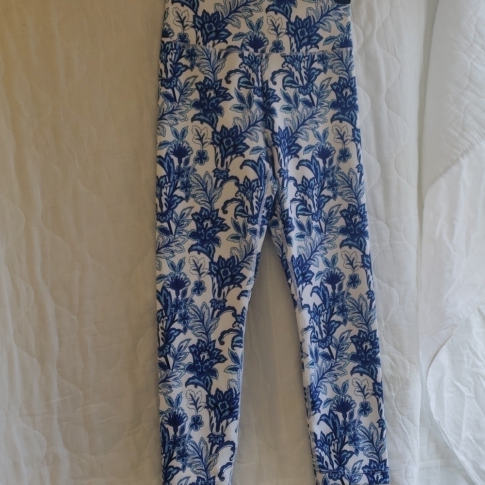 KIRA Grace leggings women's size XS NWT